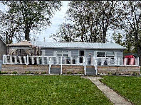 Photo of 418 Longview Drive, Coldwater, MI 49036 (MLS # 25060109)