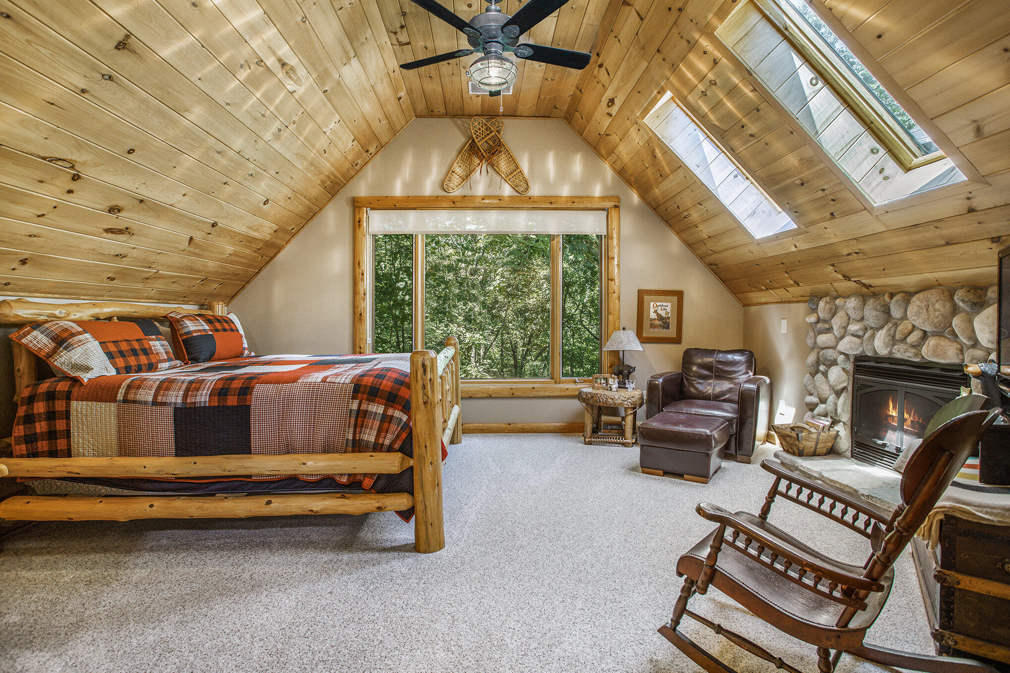 Richland, Michigan 49083, United States, 5 Bedrooms Bedrooms, ,4 BathroomsBathrooms,Residential,Active,181530