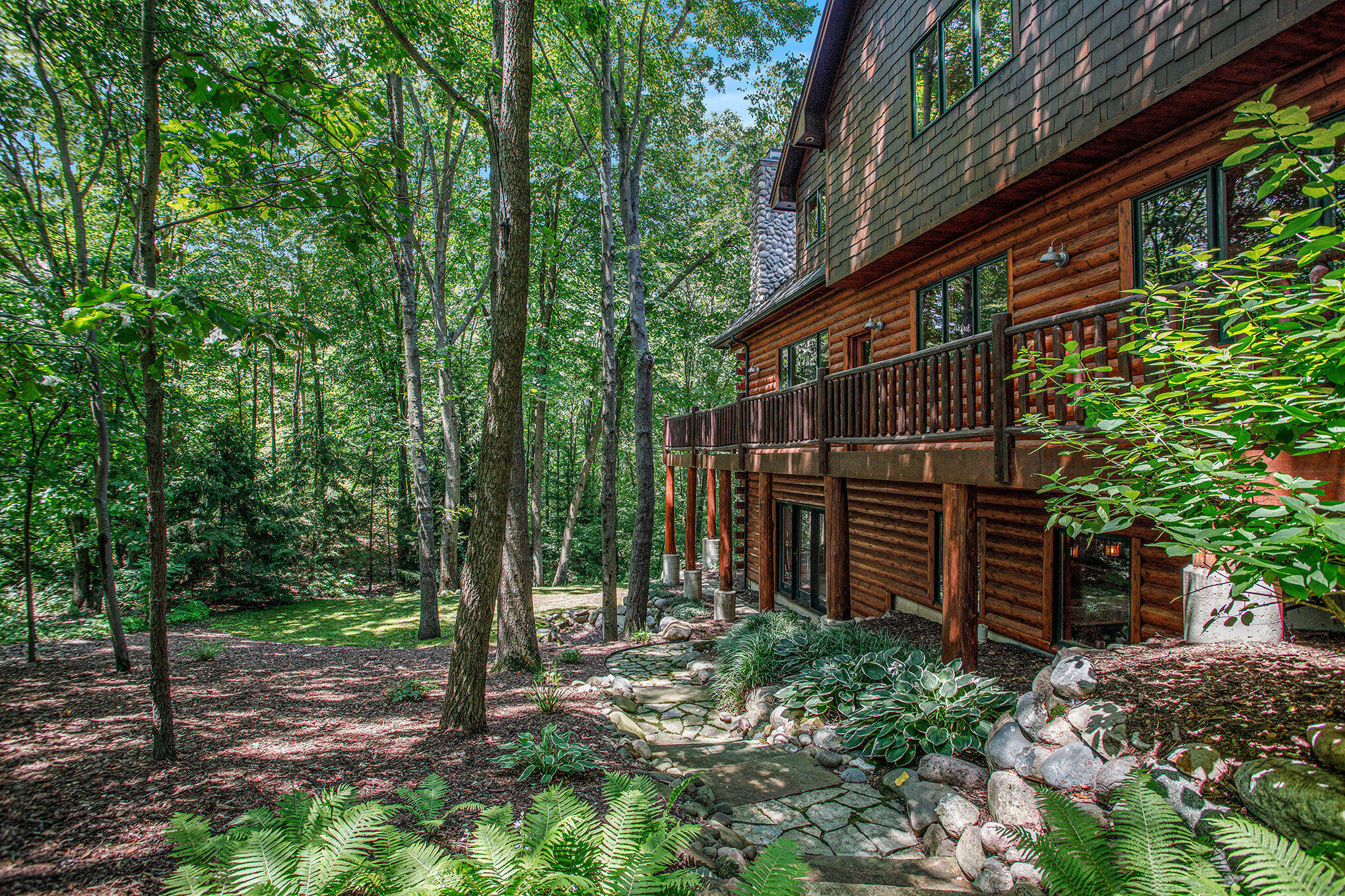 Richland, Michigan 49083, United States, 5 Bedrooms Bedrooms, ,4 BathroomsBathrooms,Residential,Active,181530