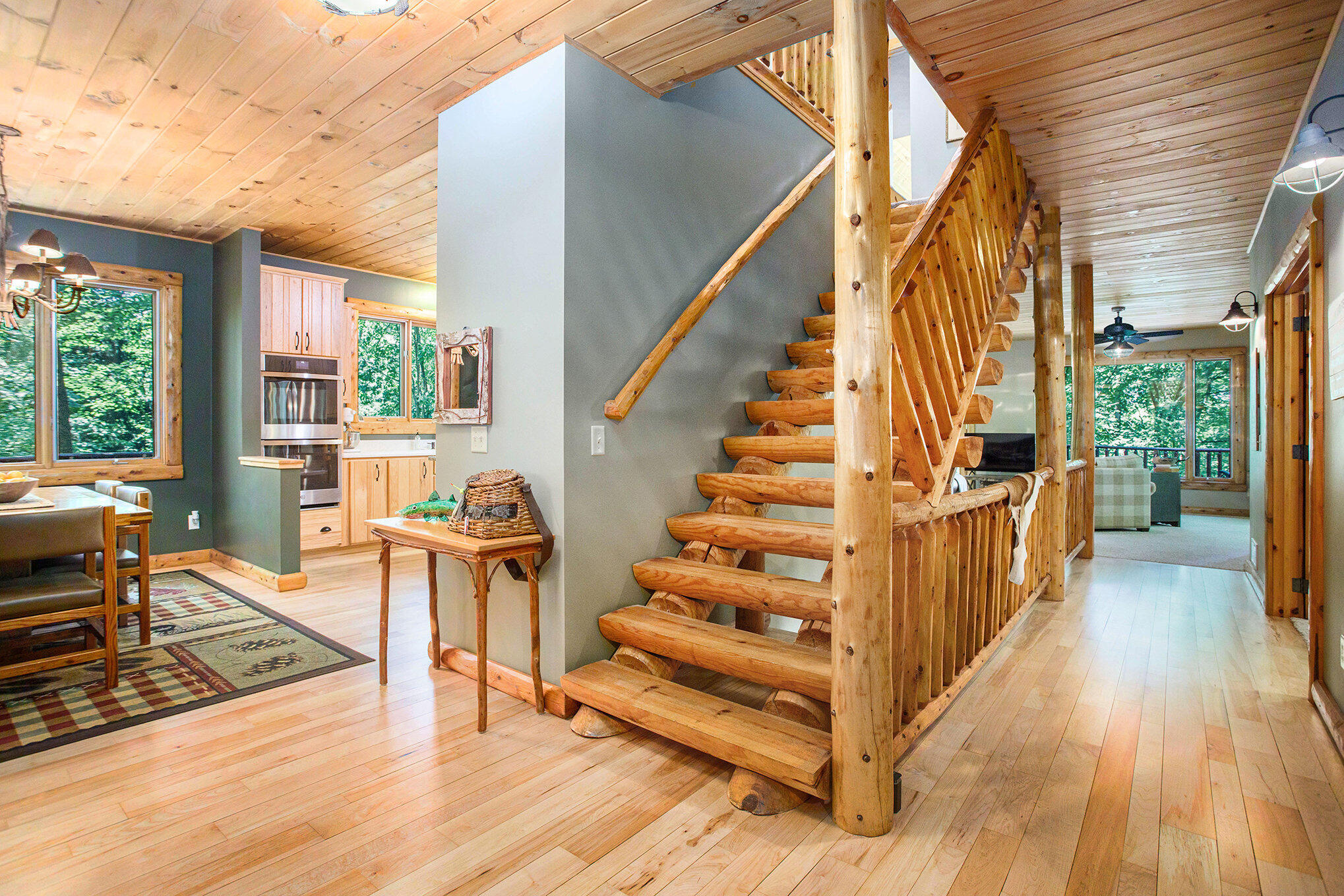 Richland, Michigan 49083, United States, 5 Bedrooms Bedrooms, ,4 BathroomsBathrooms,Residential,Active,181530