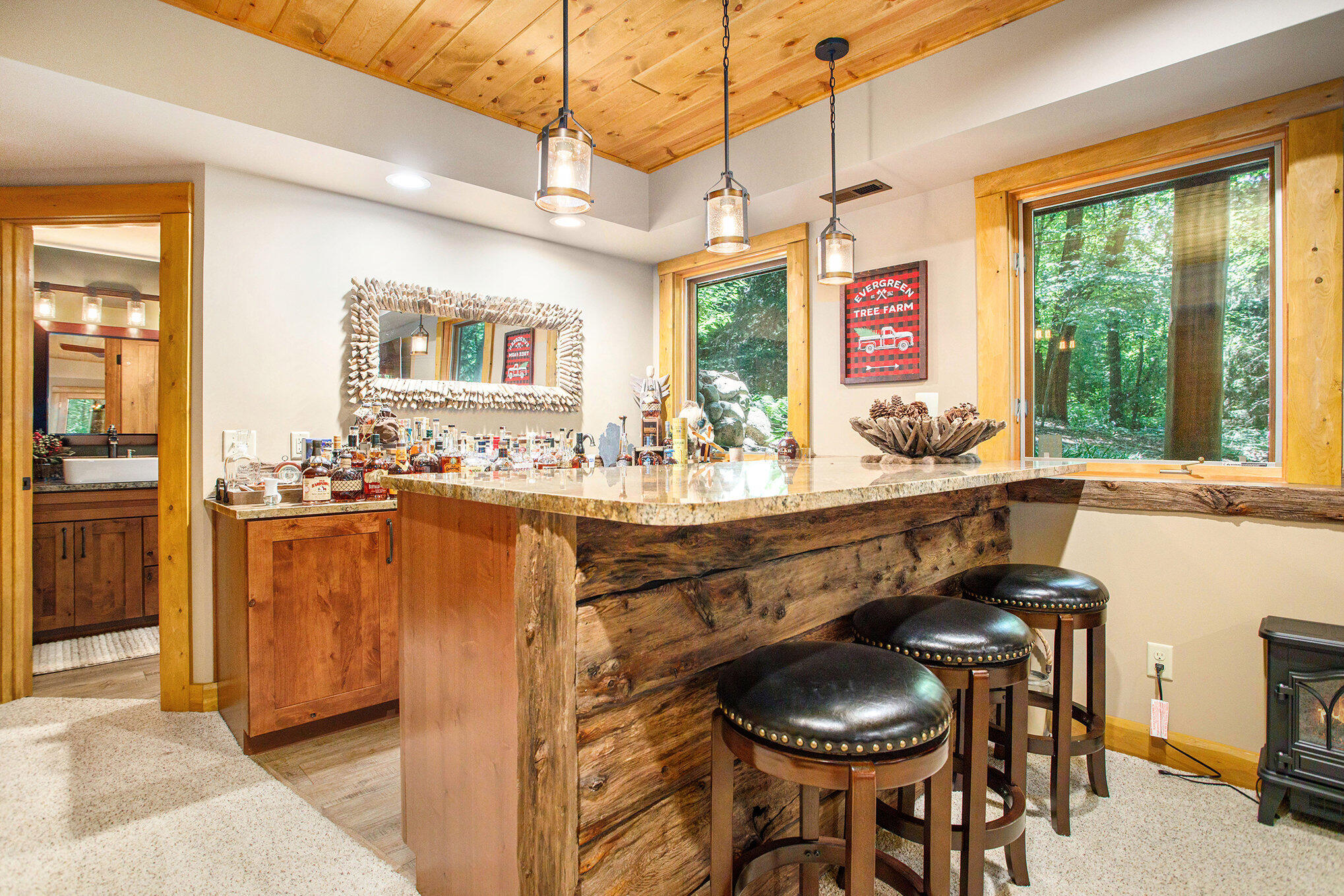 Richland, Michigan 49083, United States, 5 Bedrooms Bedrooms, ,4 BathroomsBathrooms,Residential,Active,181530