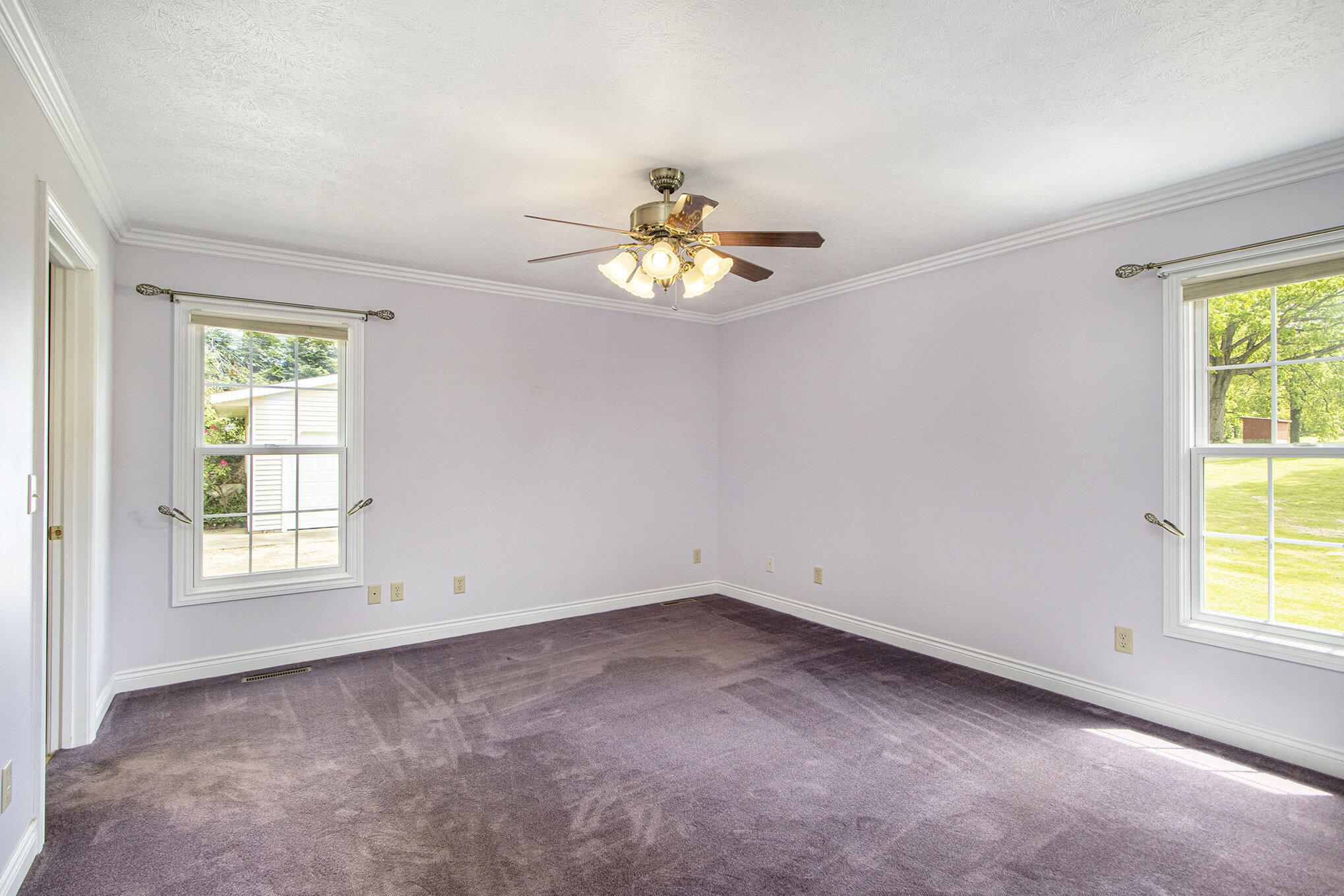 Kalamazoo, Michigan 49008, United States, 4 Bedrooms Bedrooms, ,4 BathroomsBathrooms,Residential,Active,138019