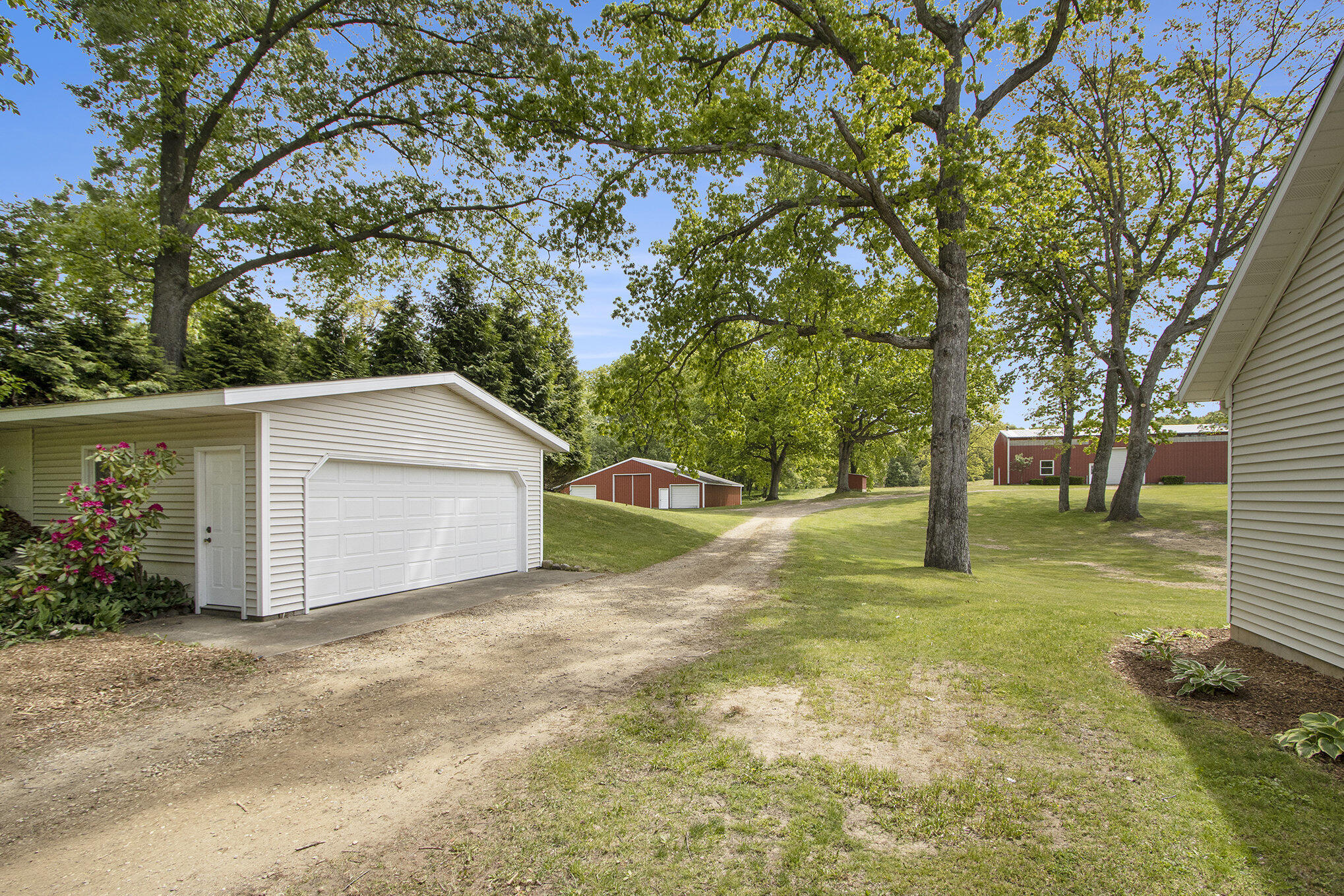 Kalamazoo, Michigan 49008, United States, 4 Bedrooms Bedrooms, ,4 BathroomsBathrooms,Residential,Active,138019
