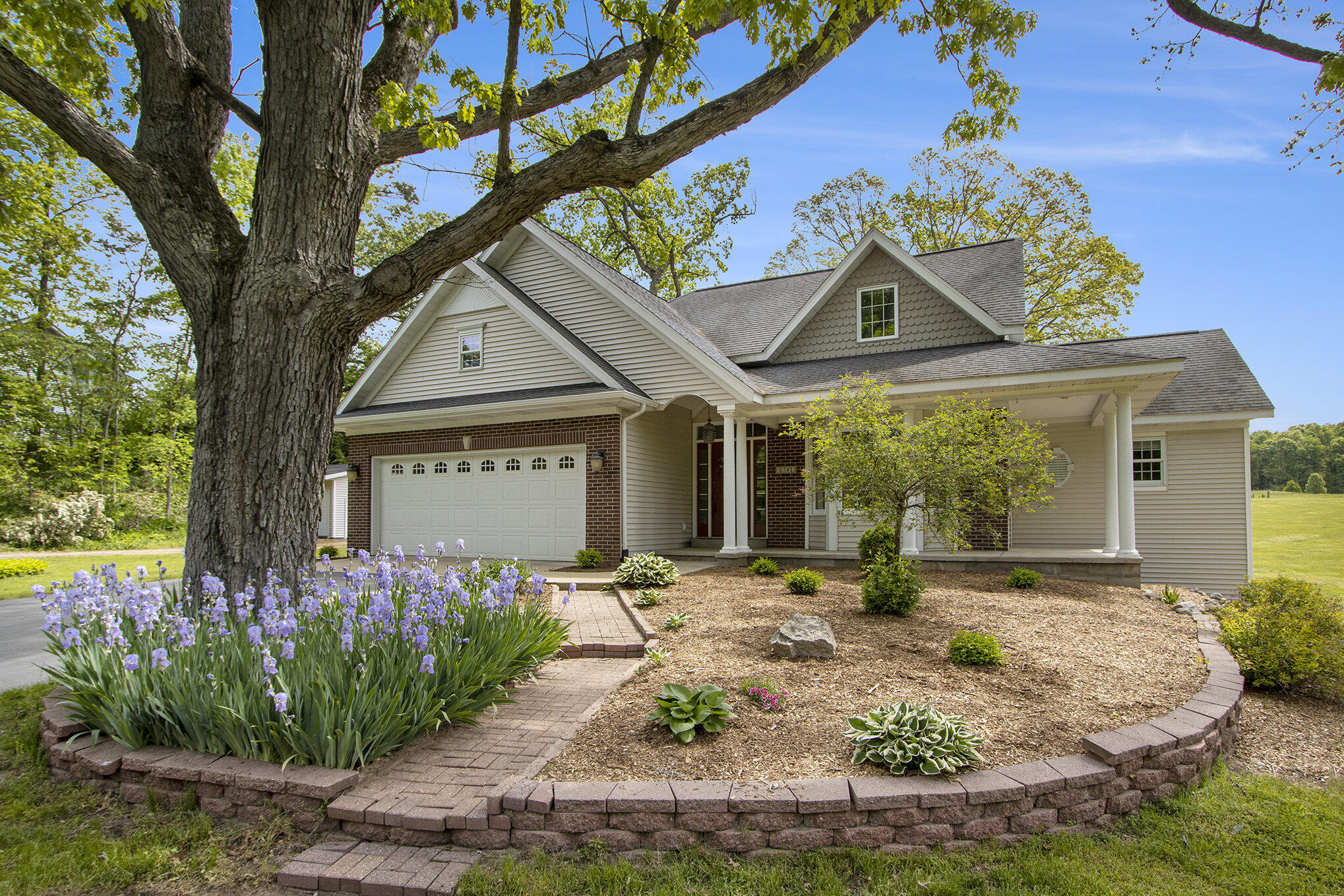 Kalamazoo, Michigan 49008, United States, 4 Bedrooms Bedrooms, ,4 BathroomsBathrooms,Residential,Active,138019 Kalamazoo, Michigan 49008, United States, 4 Bedrooms Bedrooms, ,4 BathroomsBathrooms,Residential,Active,138019