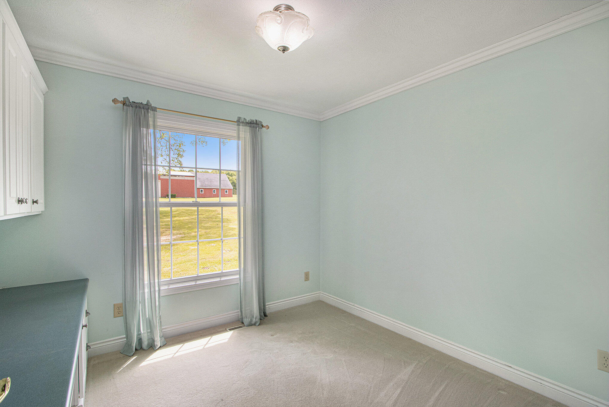 Kalamazoo, Michigan 49008, United States, 4 Bedrooms Bedrooms, ,4 BathroomsBathrooms,Residential,Active,138019