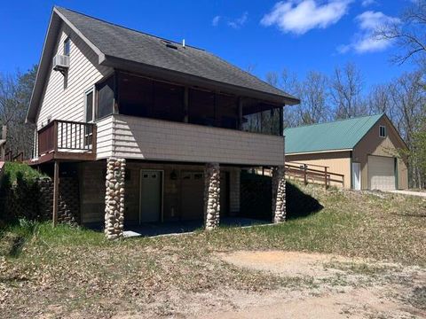 Photo of 1990 Skocelas Road S, Manistee, MI 49660 (MLS # 26024123)