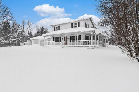 Photo of 404 W Evergreen Lane, Scottville, MI 49454 (MLS # 26003499)