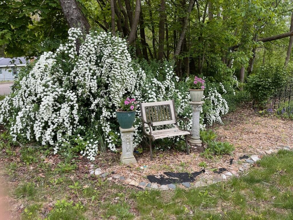 South Haven, Michigan 49090, United States, 2 Bedrooms Bedrooms, ,1 BathroomBathrooms,Residential,Pending,144900