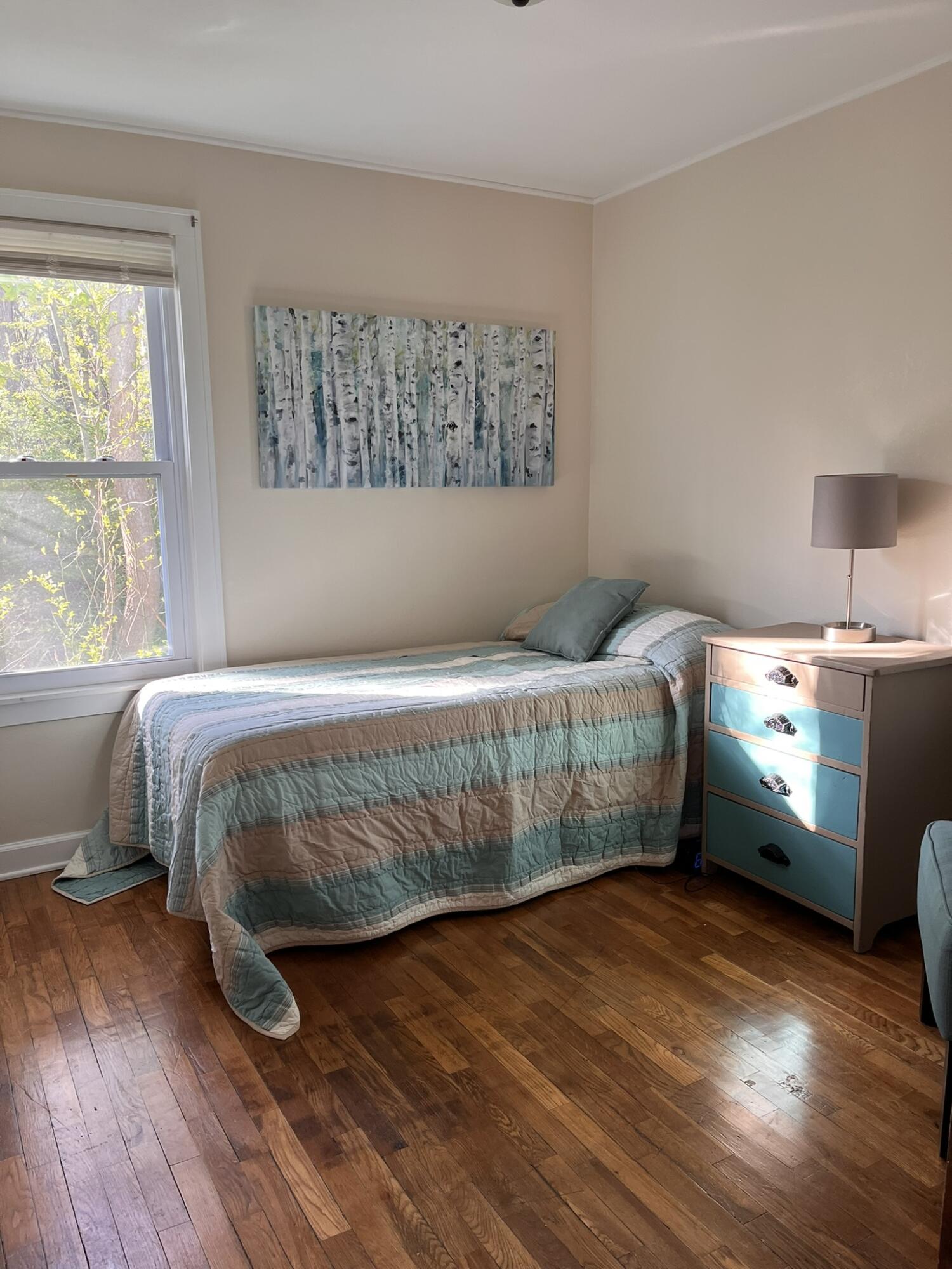 South Haven, Michigan 49090, United States, 2 Bedrooms Bedrooms, ,1 BathroomBathrooms,Residential,Pending,144900