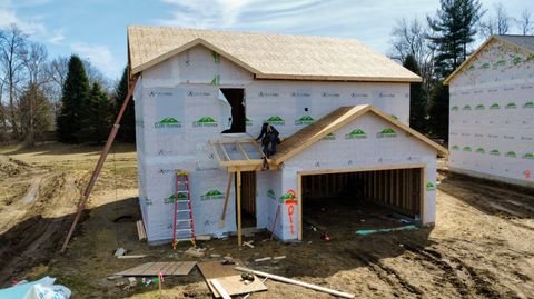 2011 Green Acres Drive, Adrian, MI 49221 - MLS#: 24064043