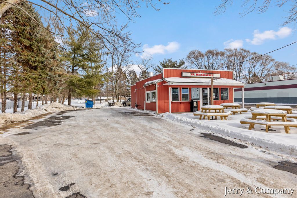 Photo of 517 Butternut Drive, Holland, MI 49424 (MLS # 26004937)