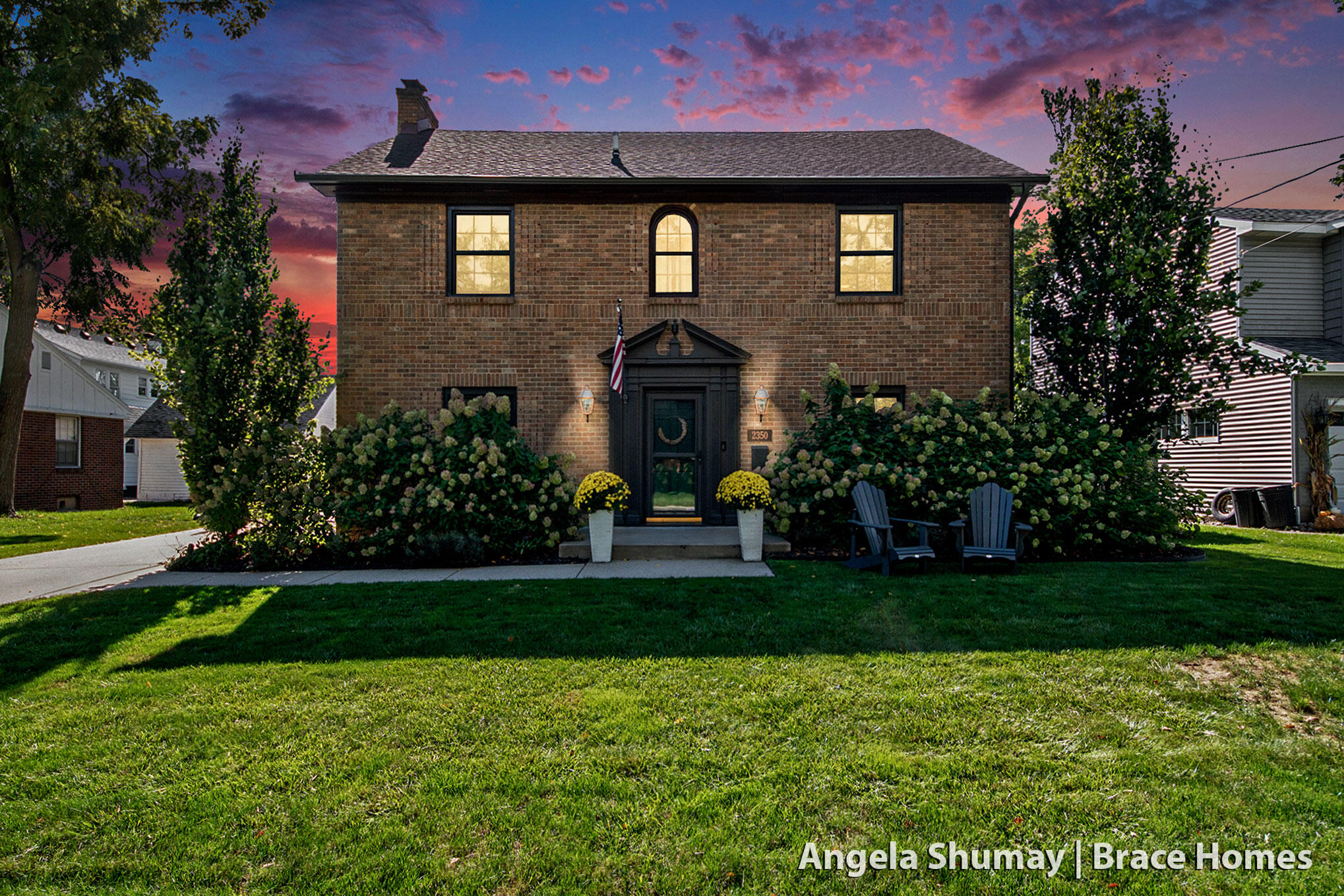 Grand Rapids, Michigan 49506, United States, 4 Bedrooms Bedrooms, ,3 BathroomsBathrooms,Residential,Active,221814