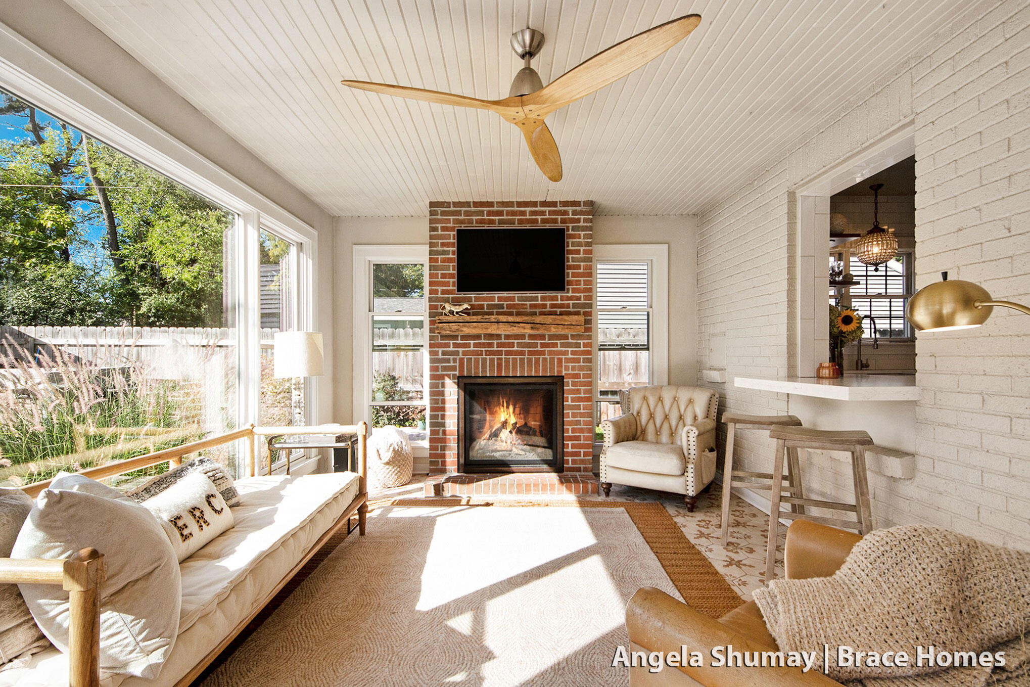 Grand Rapids, Michigan 49506, United States, 4 Bedrooms Bedrooms, ,3 BathroomsBathrooms,Residential,Active,221814