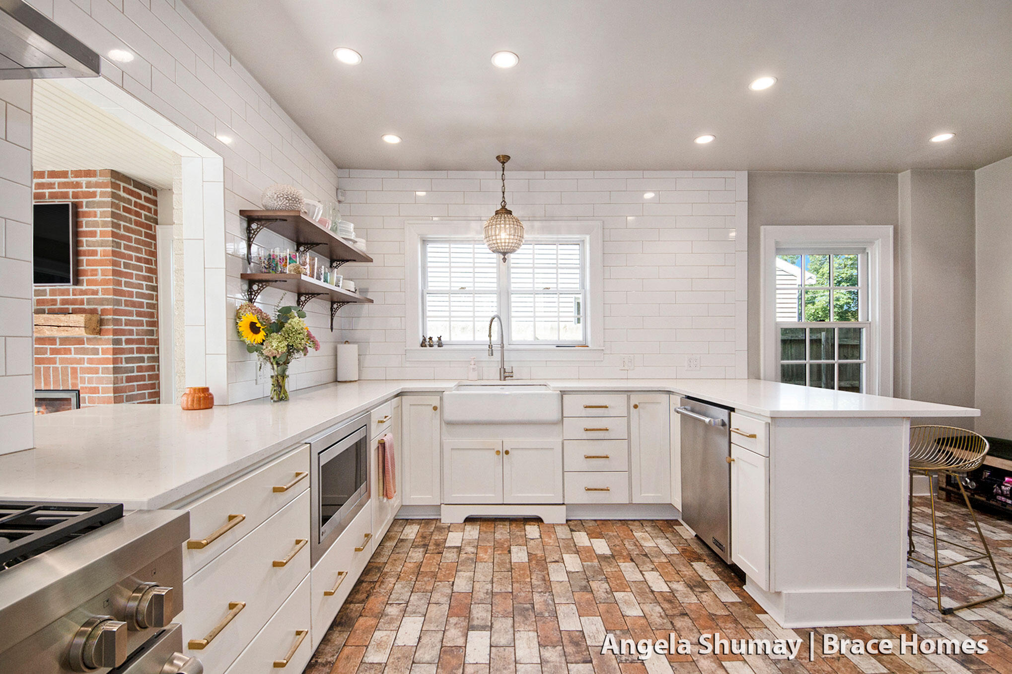 Grand Rapids, Michigan 49506, United States, 4 Bedrooms Bedrooms, ,3 BathroomsBathrooms,Residential,Active,221814