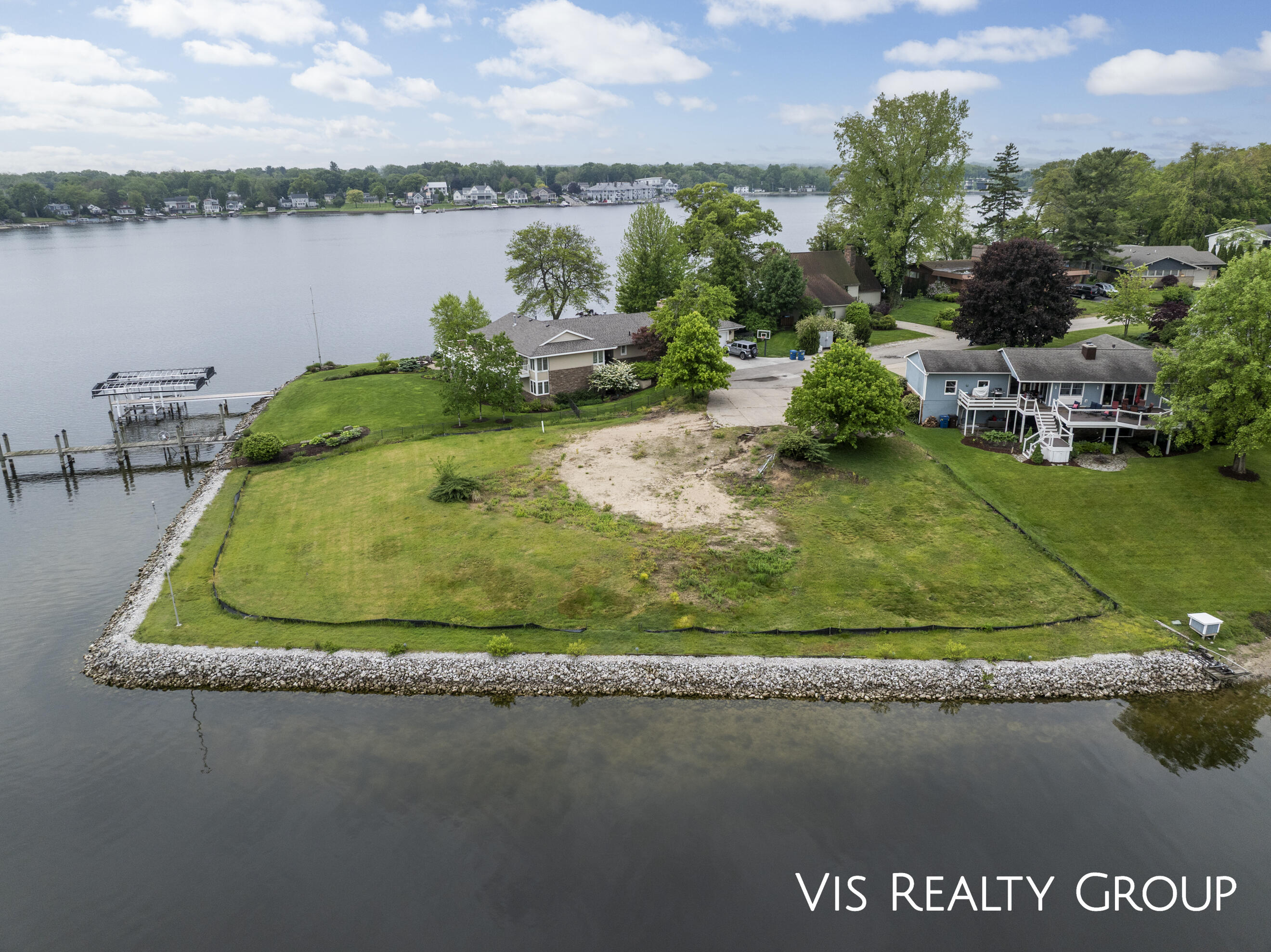 16073 Lake Point Drive