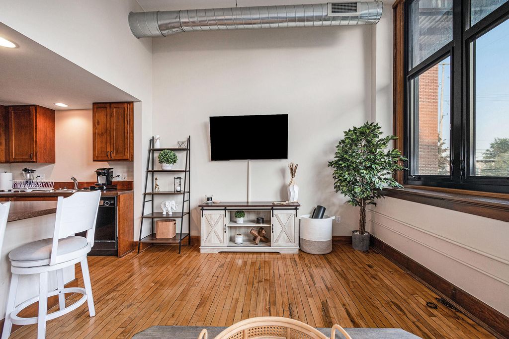 Photo of 600 Broadway Avenue NW #203, Grand Rapids, MI 49504 (MLS # 22051636)