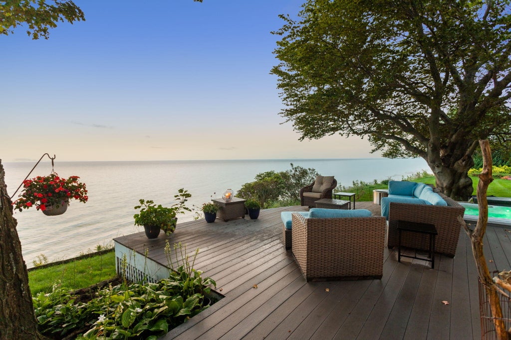 Photo of 4335 Lakes Edge Drive, Holland, MI 49424 (MLS # 26049573)