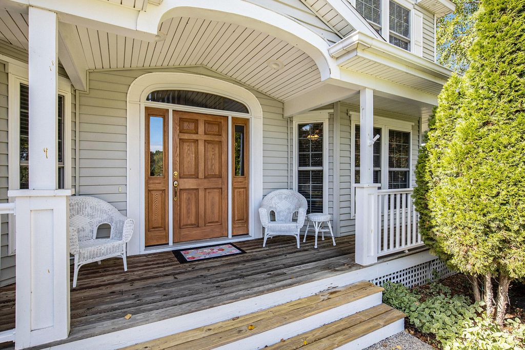 Photo of 9975 Young Avenue NE, Rockford, MI 49341 (MLS # 25053763)