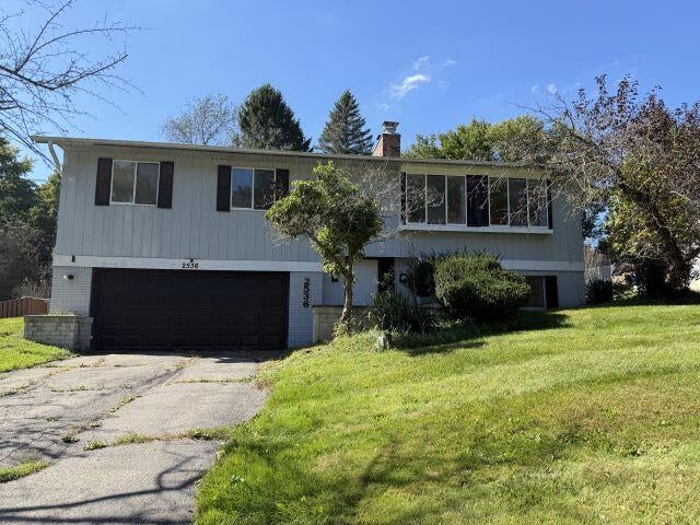 Photo 1 of 28 — 2536 Tricia Drive, Jackson, MI 49201