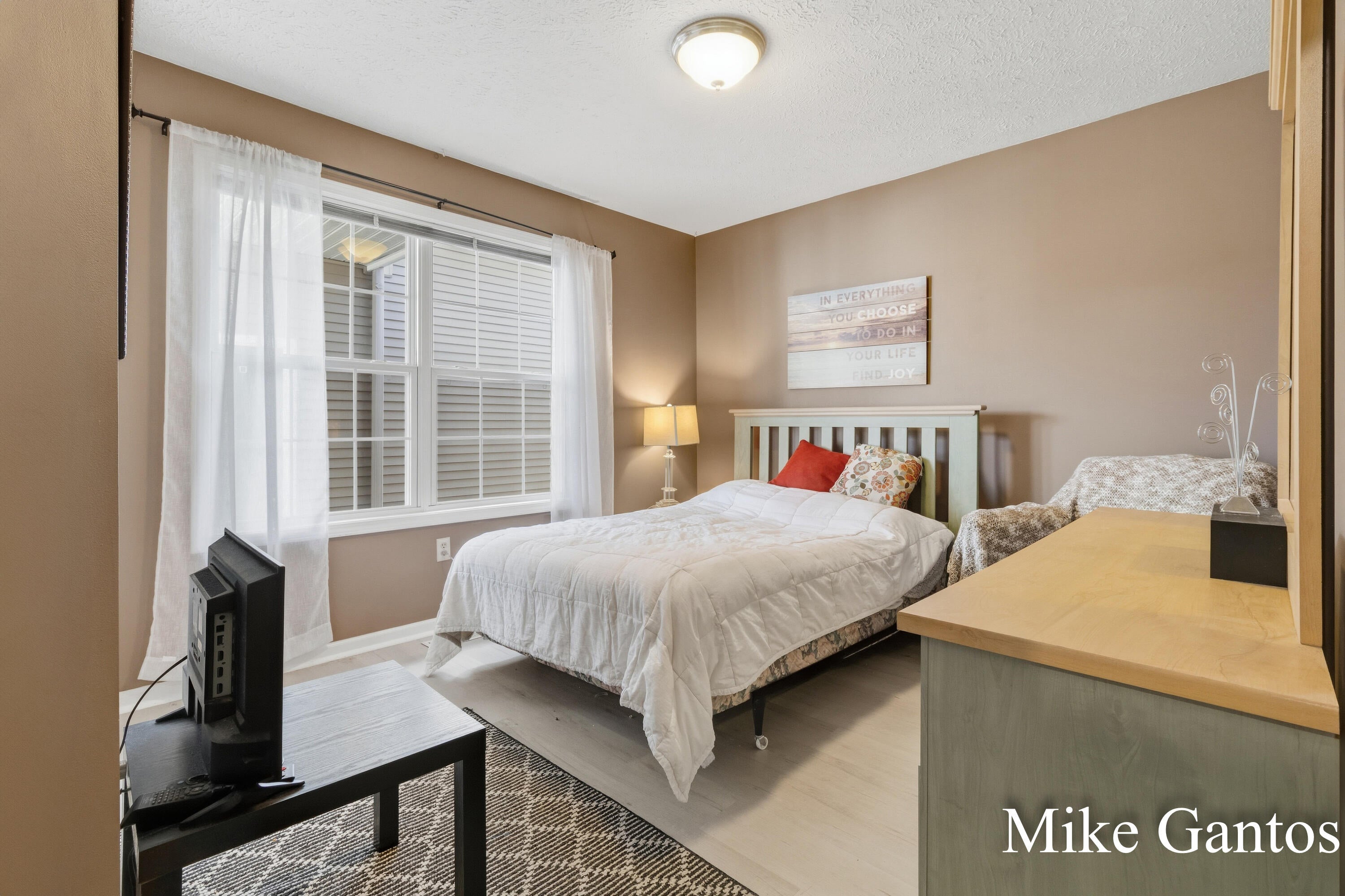 Listing 28