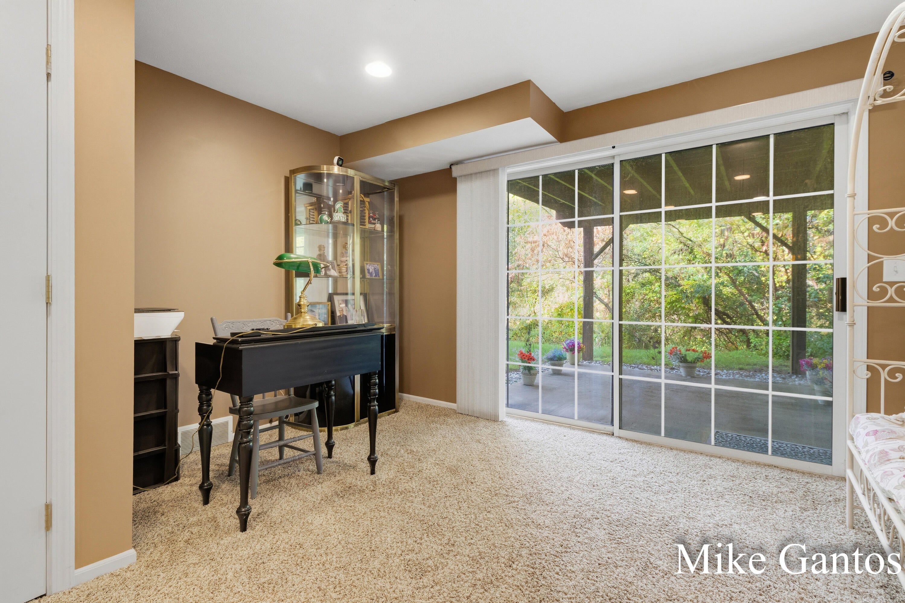 Listing 28