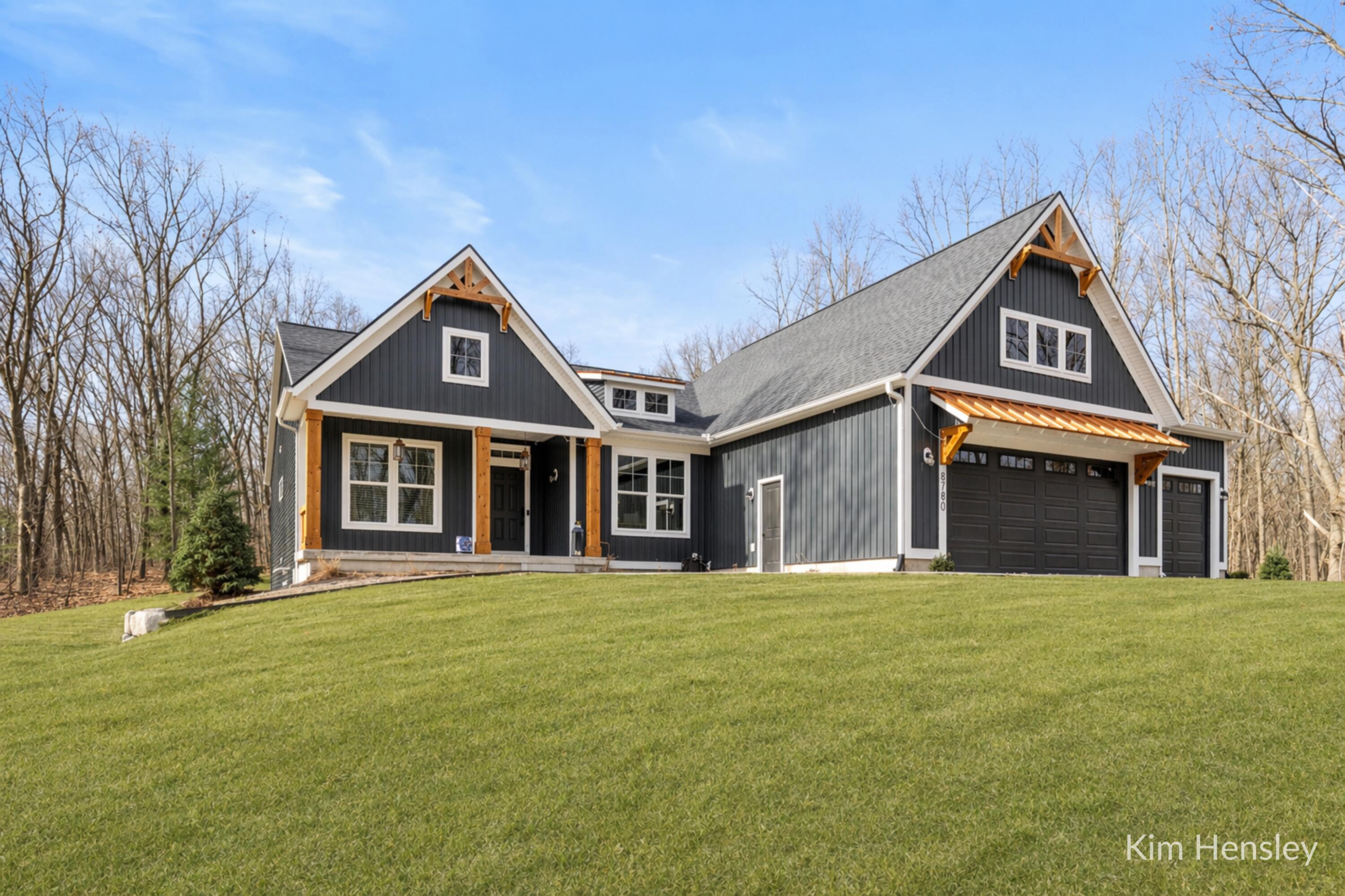 Rockford, Michigan, 49341, United States, 5 Bedrooms Bedrooms, ,4 BathroomsBathrooms,Residential,Active,2041425