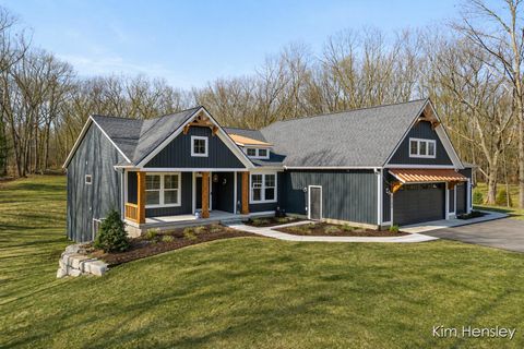 Photo of 8780 Bentham Court, Rockford, MI 49341 (MLS # 26017508)