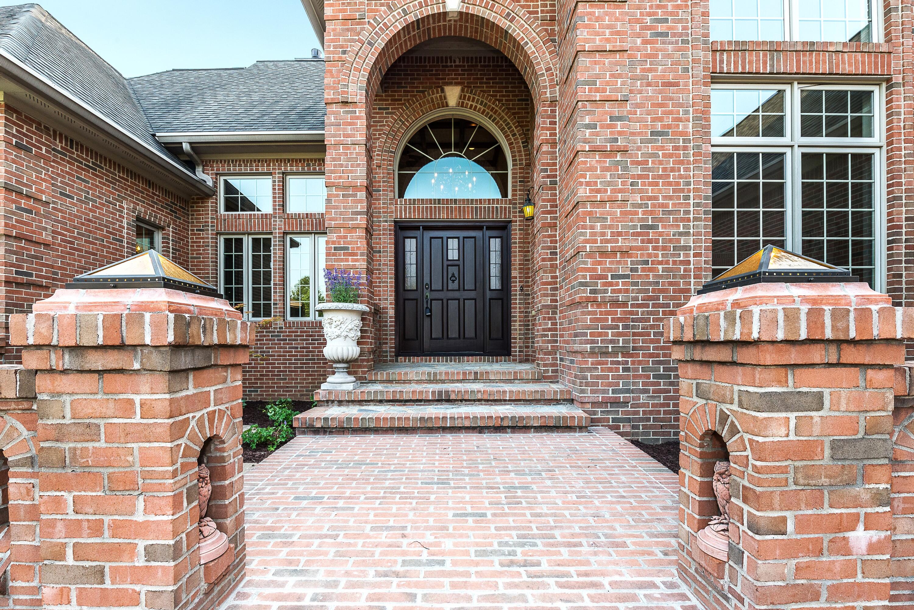 4297 Upper Glade Court