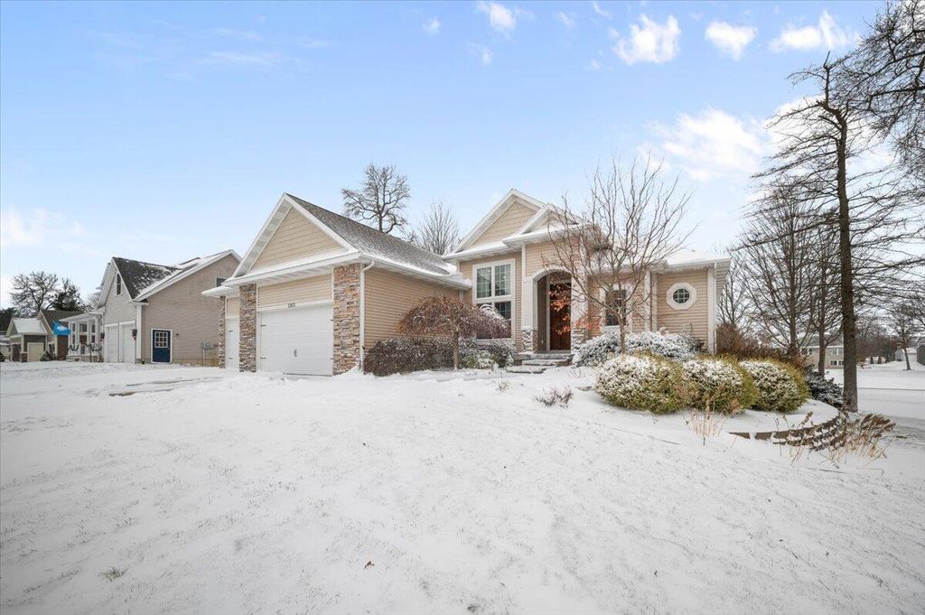 Photo of 5903 Chandonnet Drive, Muskegon, MI 49444 (MLS # 26001831)