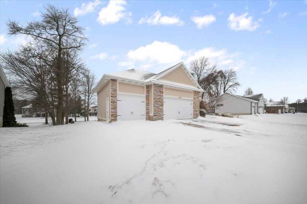 Photo of 5903 Chandonnet Drive, Muskegon, MI 49444 (MLS # 26001831)