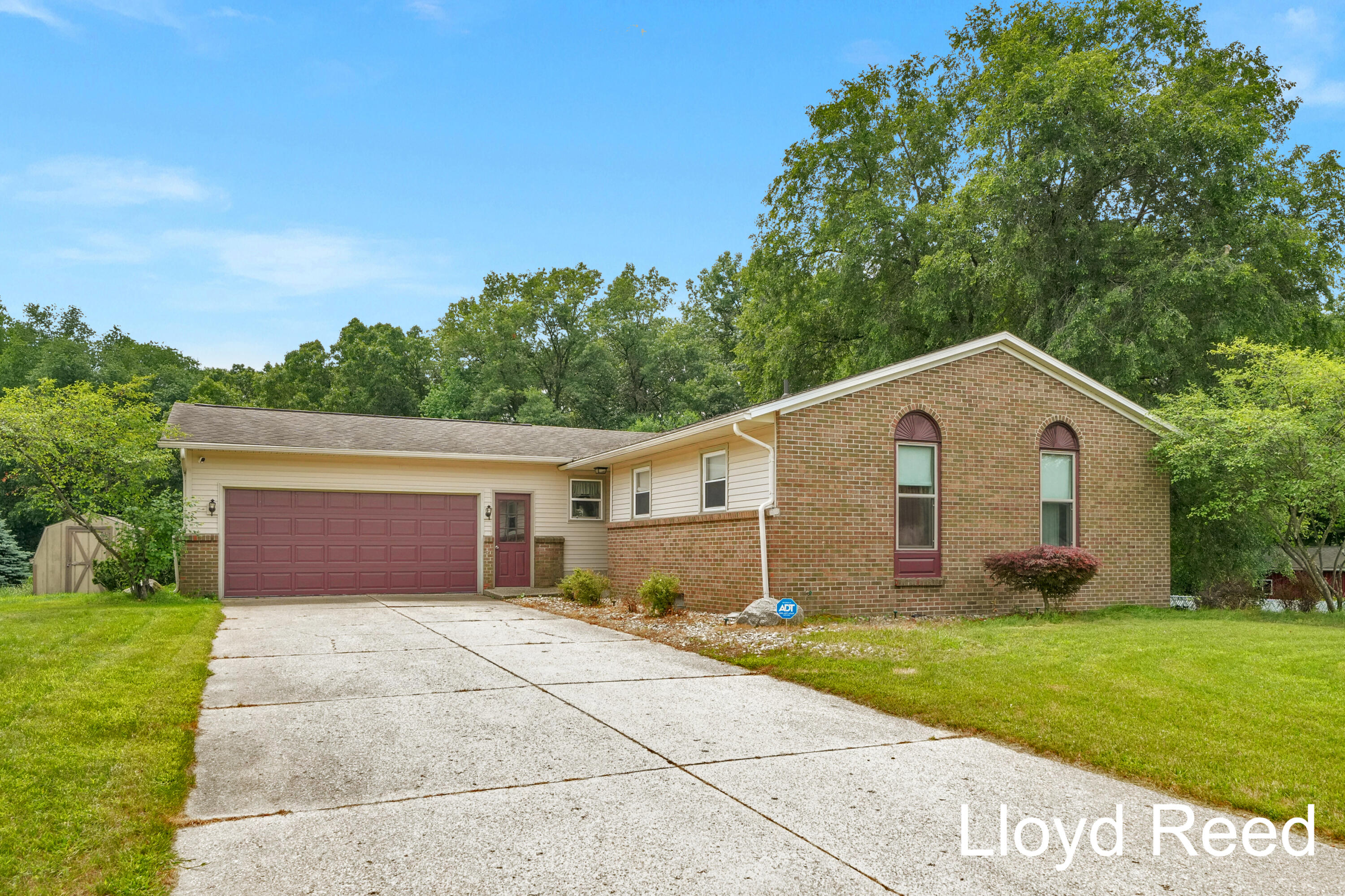 View Belding, MI 48809 house