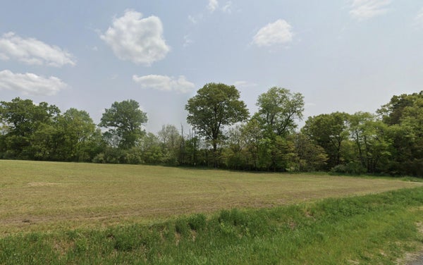 IRVING RD, MIDDLEVILLE, MI 49333 - Image ff428842ca3add4b5f87fcc8fa8cd331/353817121