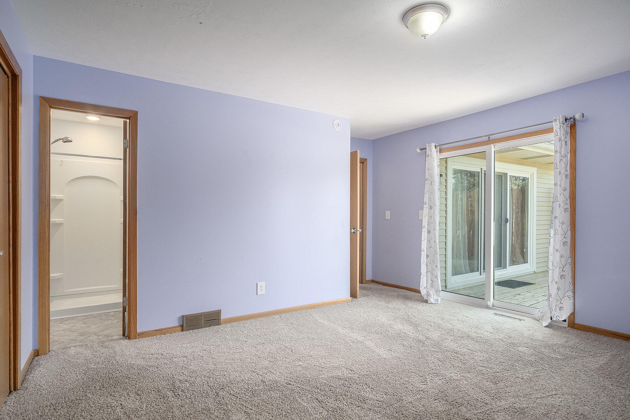 Kentwood, Michigan 49512, United States, 4 Bedrooms Bedrooms, ,3 BathroomsBathrooms,Residential,Active,206720