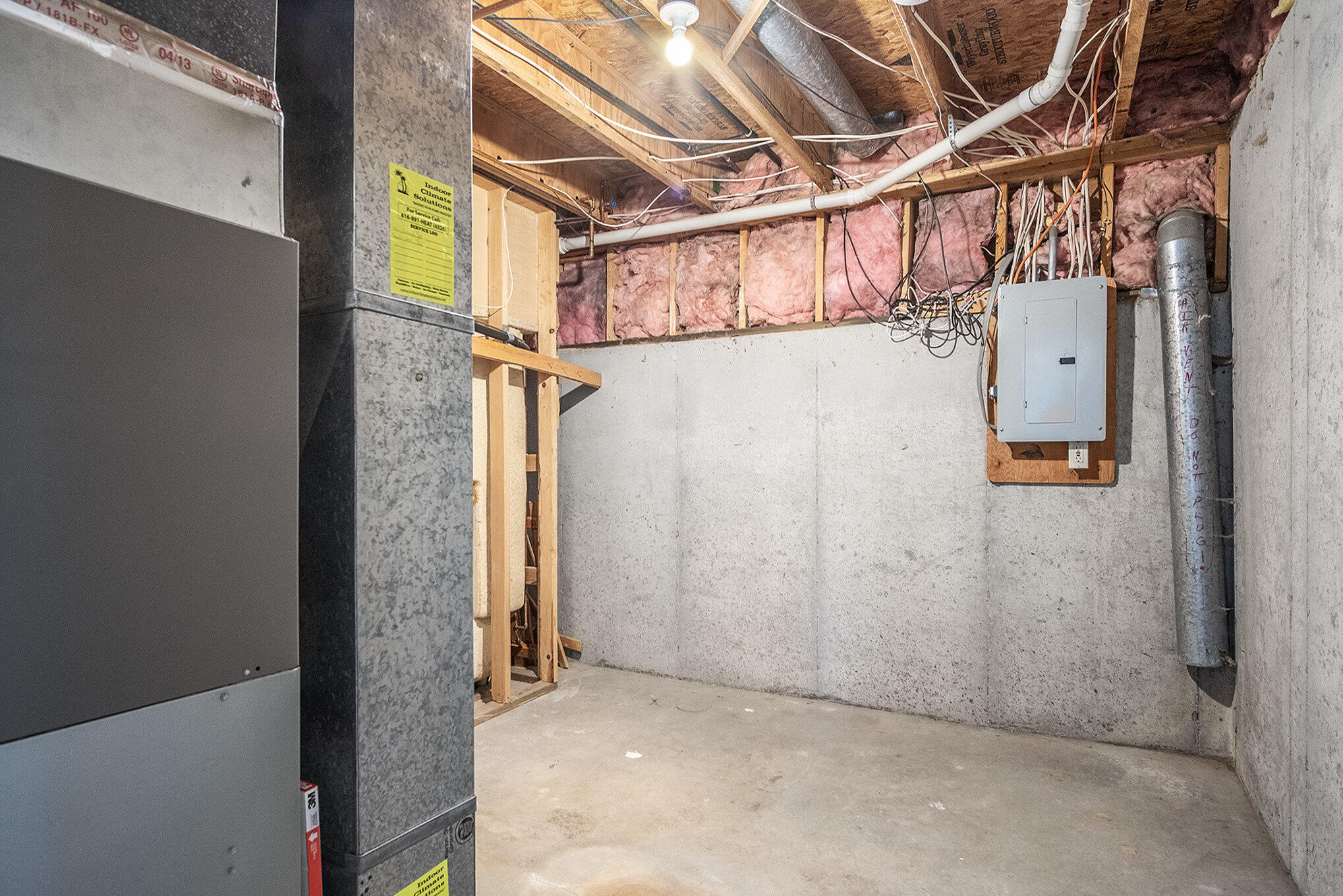 Kentwood, Michigan 49512, United States, 4 Bedrooms Bedrooms, ,3 BathroomsBathrooms,Residential,Active,206720