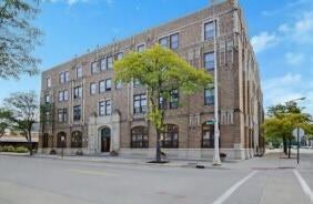 Photo for 297 W Clay Avenue