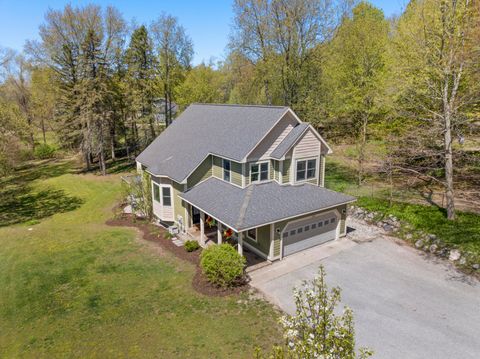 Photo of 1212 Bailey Street, Benzonia, MI 49616 (MLS # 26023049)