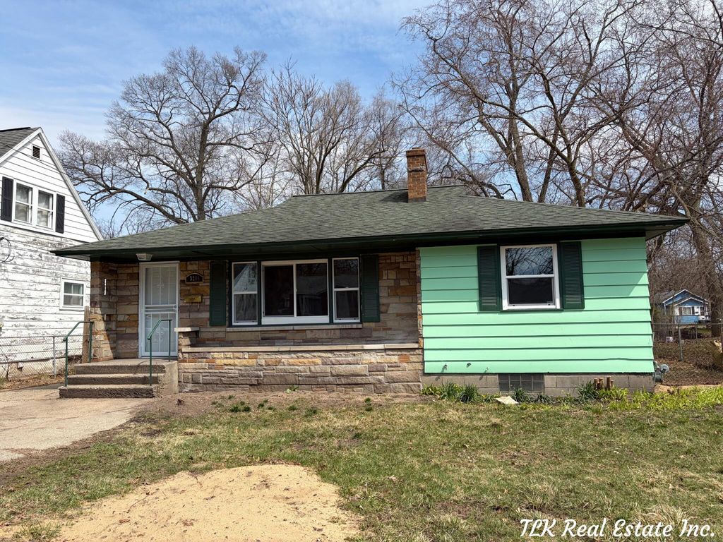 Photo of 3208 9th Street, Muskegon, MI 49444 (MLS # 26014521)