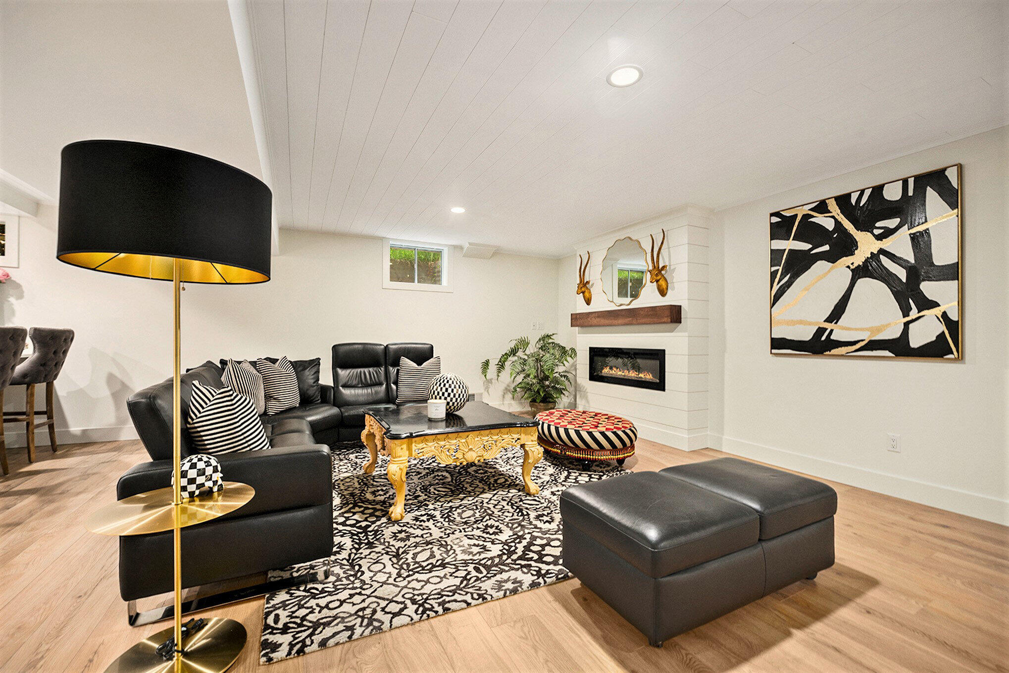 Augusta, Michigan 49012, United States, 4 Bedrooms Bedrooms, ,4 BathroomsBathrooms,Residential,Pending,141965