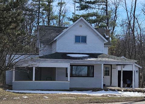 7933 Lake Street, Bear Lake, MI 49614 - MLS#: 25012444