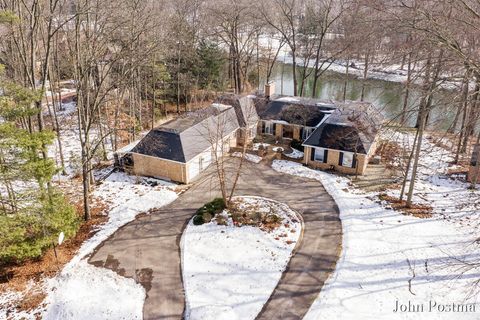 Photo of 7400 Biscayne Way SE, Grand Rapids, MI 49546 (MLS # 26012751)