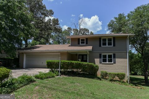 A home in Warner Robins