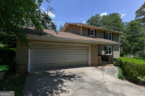 A home in Warner Robins