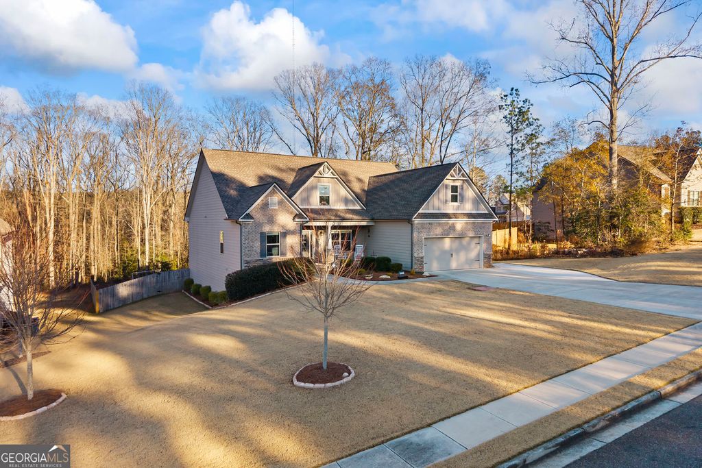 Photo of 2305 Autumn Olive Way, Loganville, GA 30052 (MLS # 10658559)