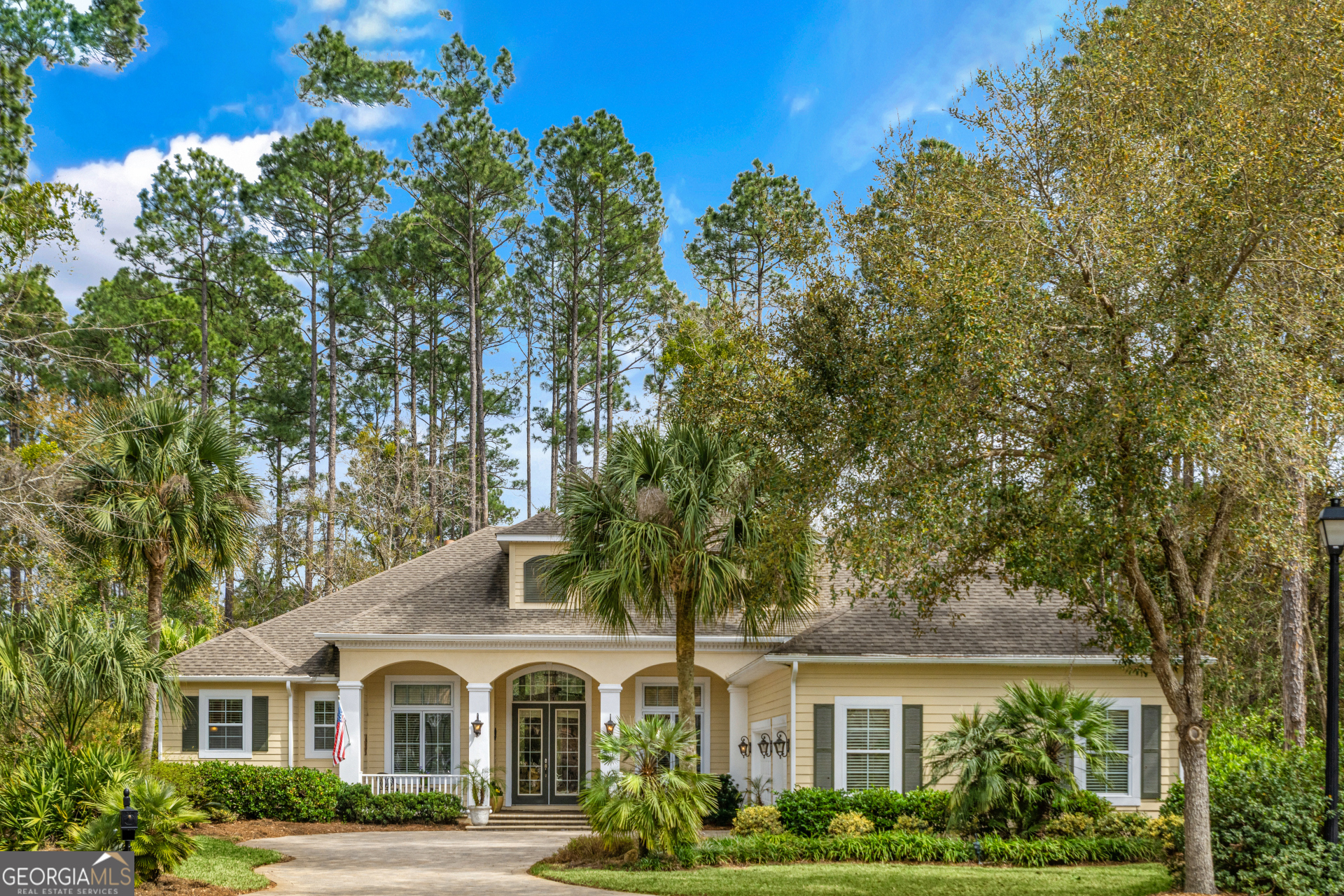 213 Angler LN