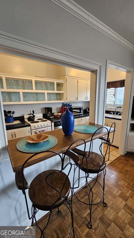 Peachtree Towers - Residential Income