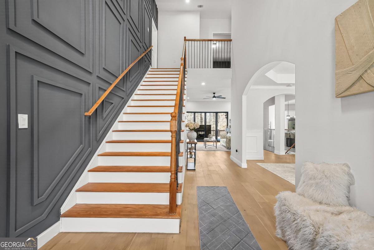 5705 Registry Oaks LN SE