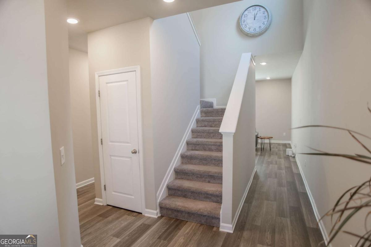 109 Auburn Crossing DR