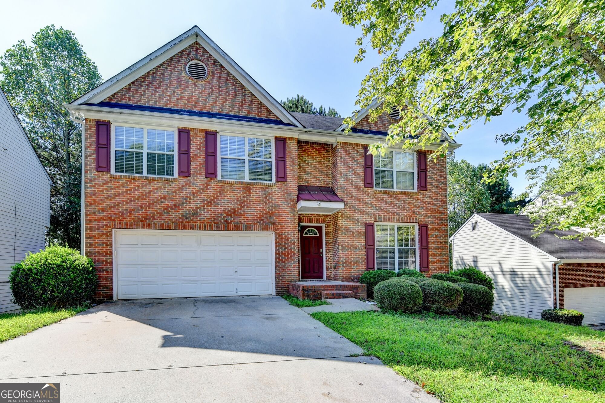 735 Castlebrooke WAY