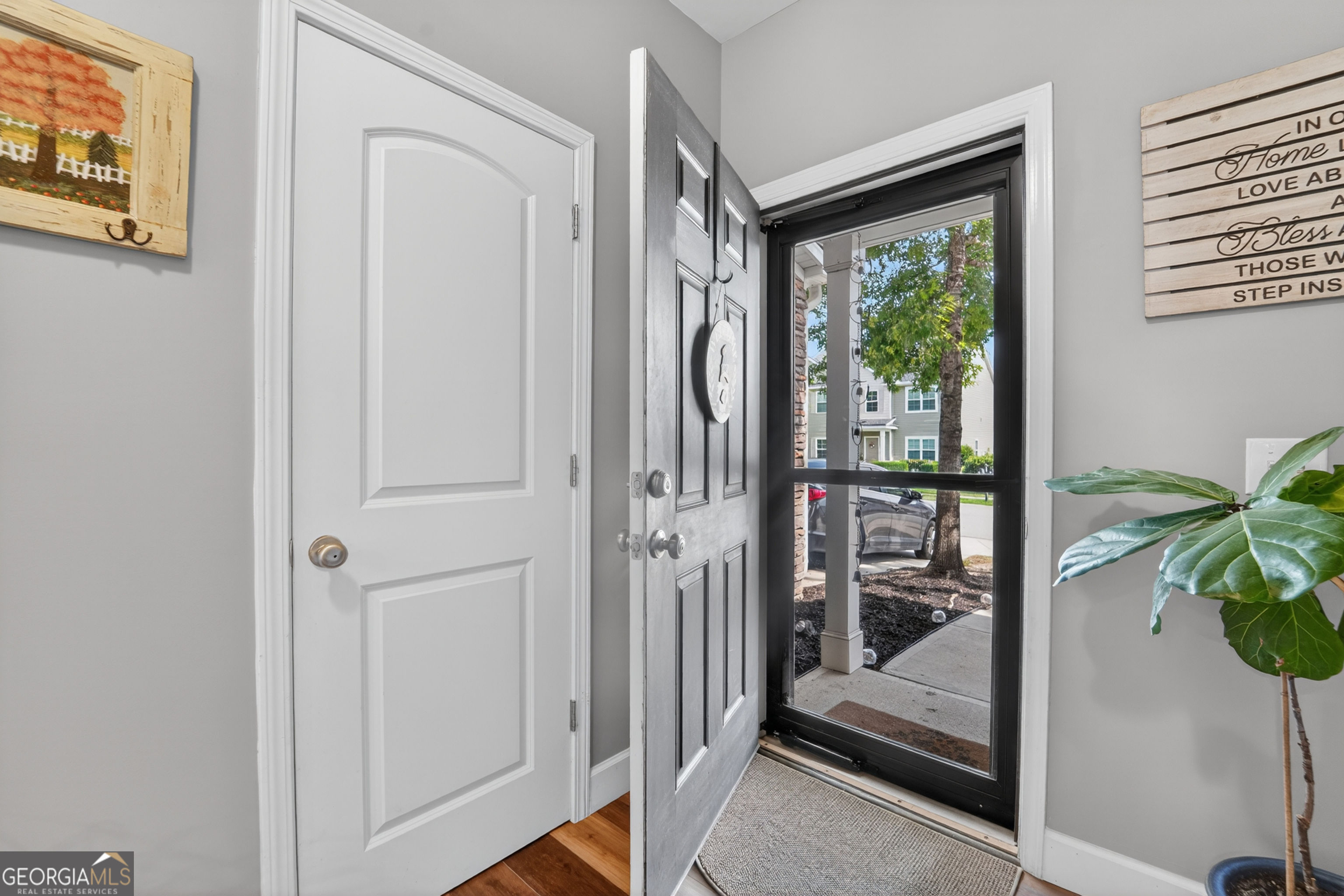 40 Cantle DR