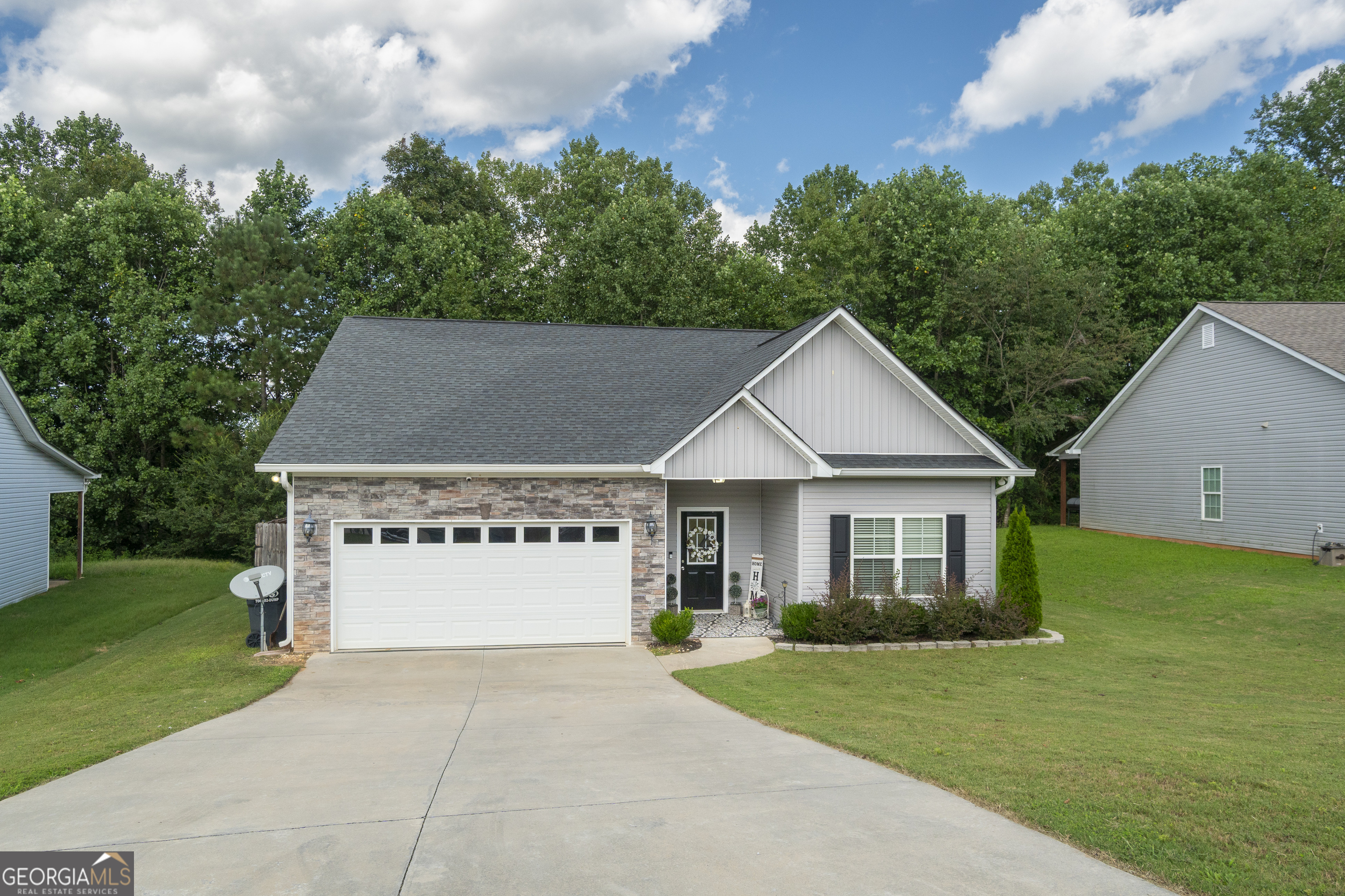 318 Highland Pointe DR